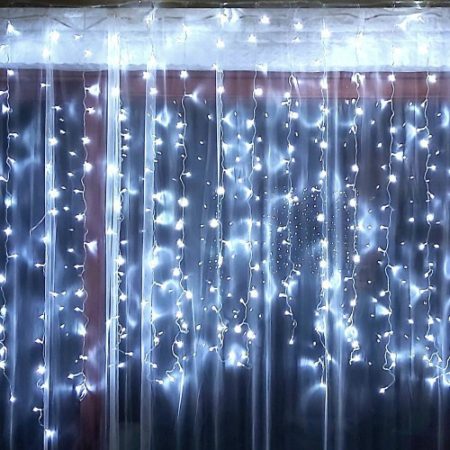 2x2 méteres 400 LED karácsonyi fényfüzér